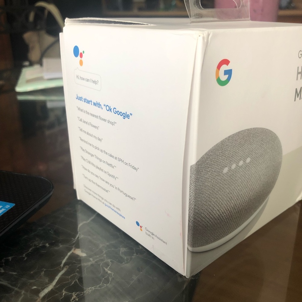 Google Home Mini - Picture 2 of 2